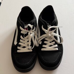 VANS suede Black and White Sneakers